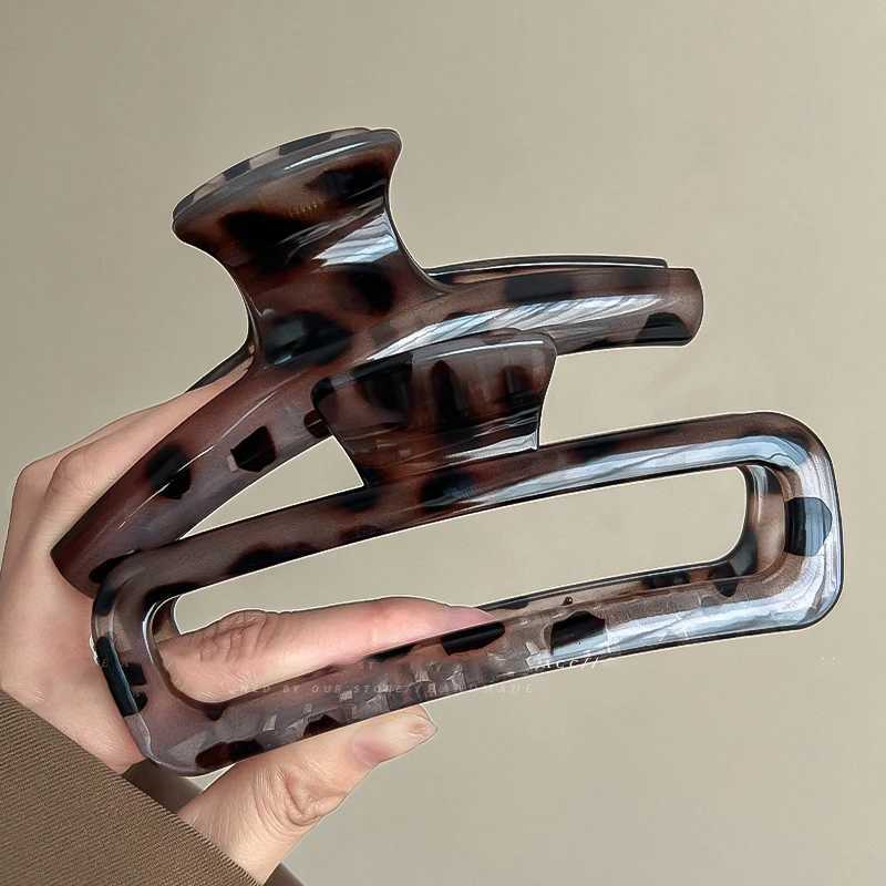 Leopard Large Hair Claw Clips Geometric Crab Hair Clamps Women Girls Simple Shark Barrettes Hairpin Ponytail Hair Accessories H260326