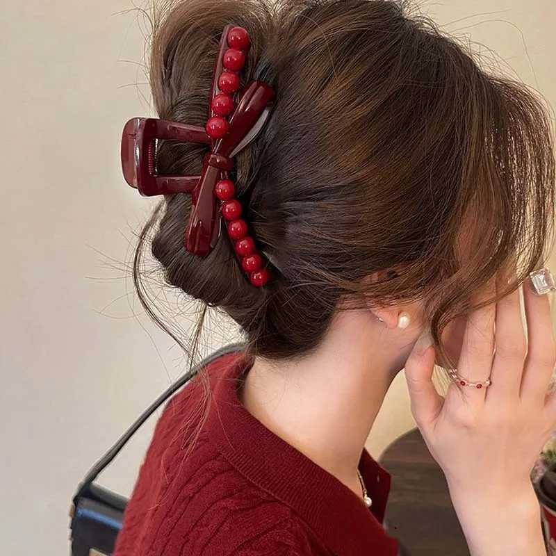Korean Acrylic Black Bow Hair Claw for Women Fashion Red Beads Large Shark Clamp Hair Clip Headdress Hair Accessories 2024 New H260326