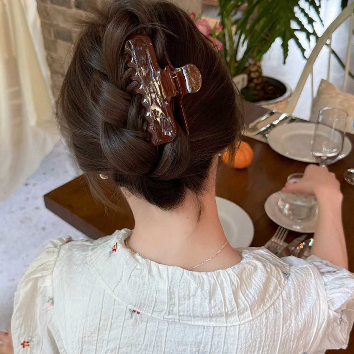 NEW 95CM Large Tortoiseshell Color Acetate Hair Claw French Retro Claw Clips Crab Hair Clips for Women Girls Hair Accessories H260326