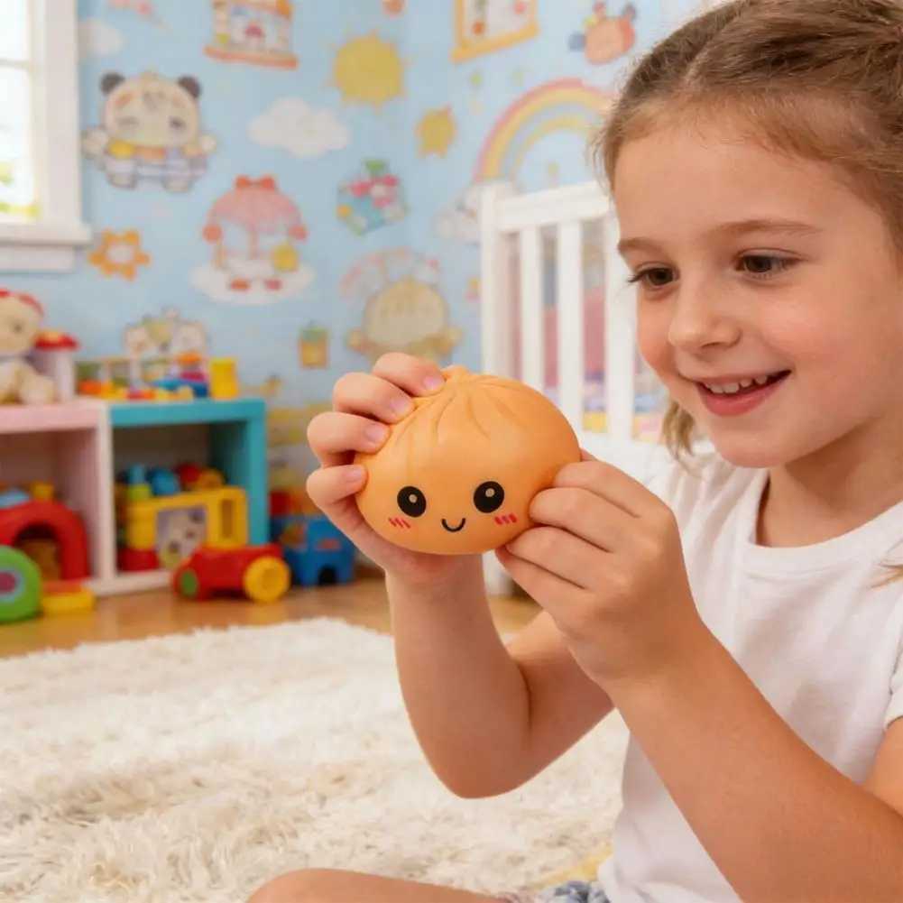 Stress Relief Steamed Bun Toy Portable Travel Slow Rising Smiling Bun Sensory Toy Kids Adults Soft Stress Toy H260326
