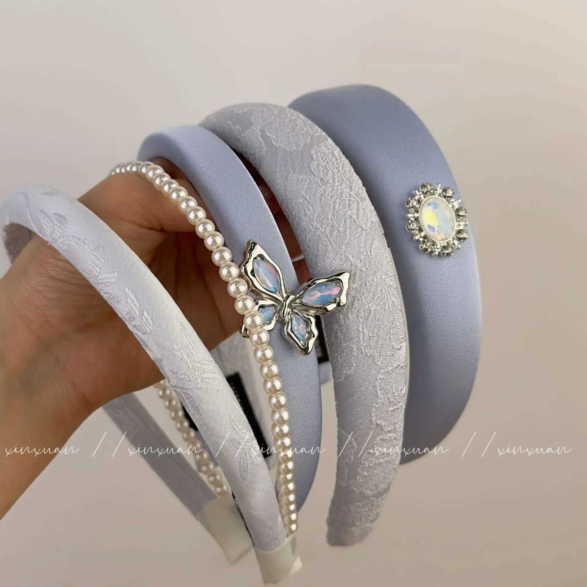 Silver Diamond Butterfly Pearl Women Headband 2024 Spring Summer Blue Romantic Butterfly Elf Head Band Princess Hair Accessory D260326