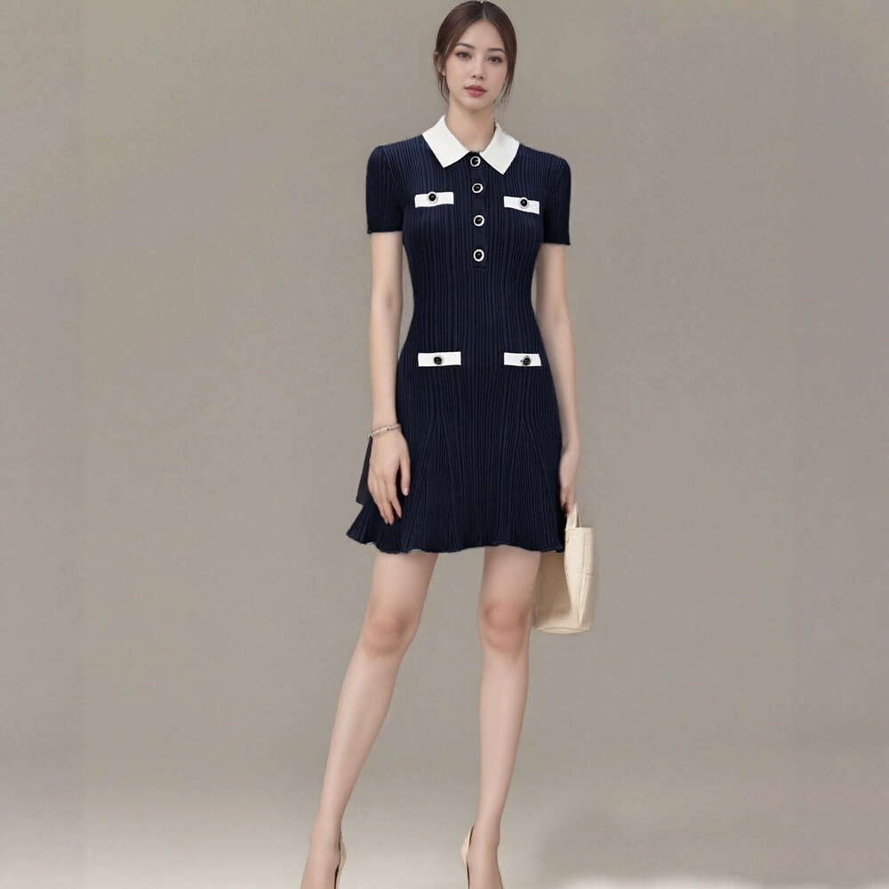 2026 Autumn/Winter New Designer French cc Elegant k30 Women's Single breasted Knitted Mermaid Dress