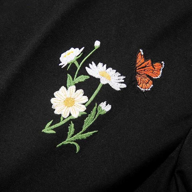Fashion Men T Shirt Vintage Embroidery T Shirt Women Daisy Hip Hop Tees Shirt Cotton Harajuku Loose Summer Top Flower Butterfly C260326