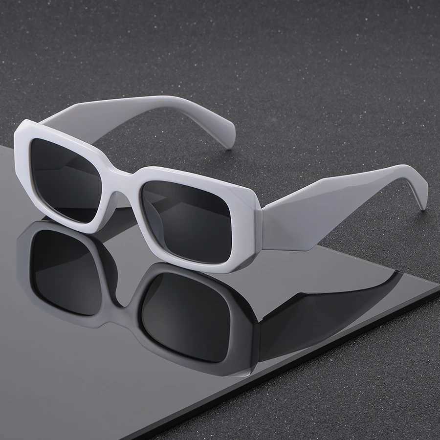 Mens Casual Rectangular Sunglasses Pure Color Versatile Fashionable Daily Wear Suitable for Parties Music Festivals Beach Vacat D260326