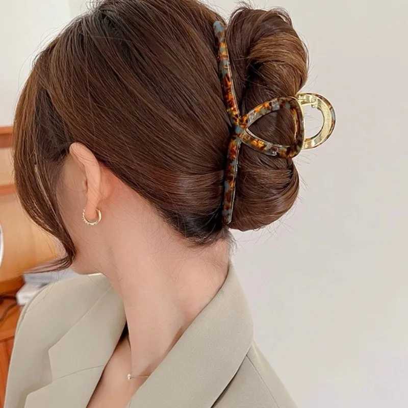 Metal WomenS Hair Clips Suitable For Bun Or Casual Wear Durable And Fashionable Daily Hair Accessories H260326