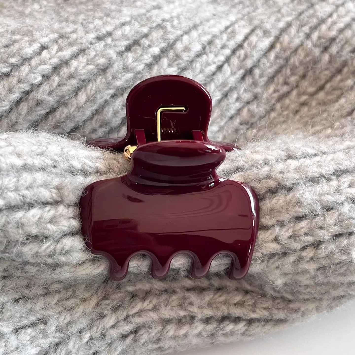 French Vintage Square Womens Hair Clips Elegant Acetate Hair Claw Sweet Shark Clip Exquisite Girl Hairs Accessories Headwear H260326