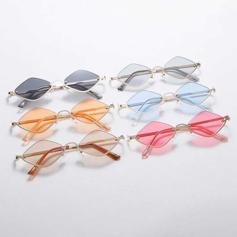New Fashion Bright Color Diamond Metal Sunglasses Women Trendy UV Protection Outdoor Casual Shades Geometry Decor Sun Glasses D260326