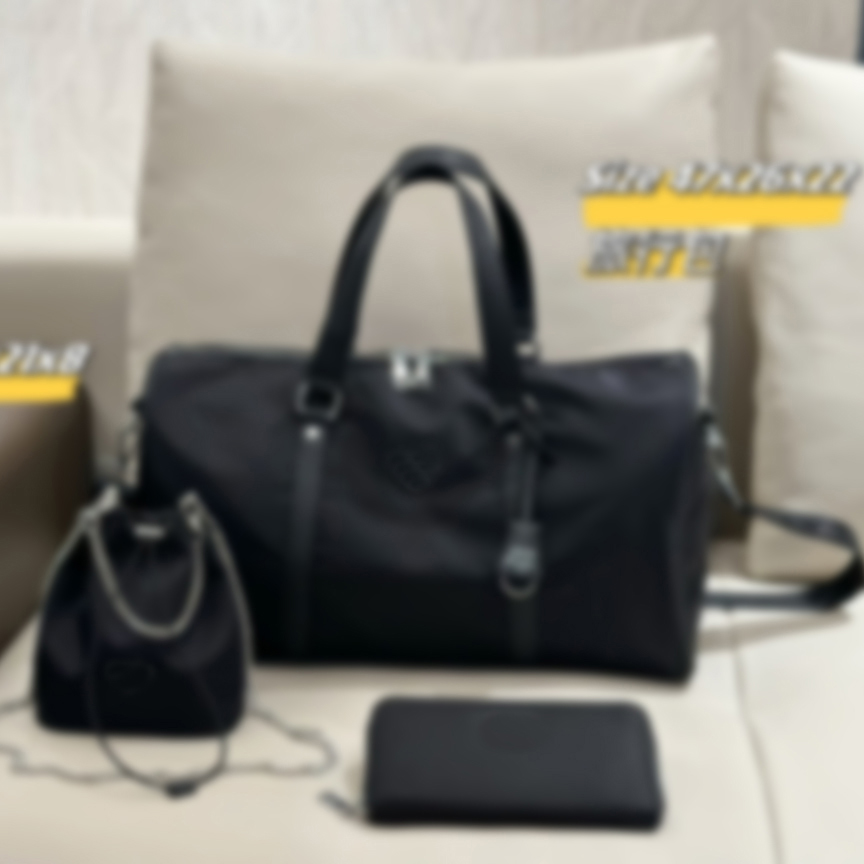 Designer Duffle Classic Travel luggage for men women leather Large capacity handbag totes shoulder Bags mens womens large travel bag Handbag Three-piece set
