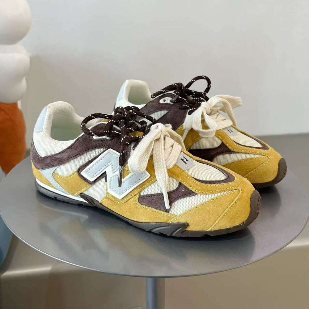 Ultra-Light Soft Sole Sports For Women, Hot-Selling 2025 New Casual Height-Increasing Women's Shoes, Thick-Soled De Xun Forrest Gump Shoes
