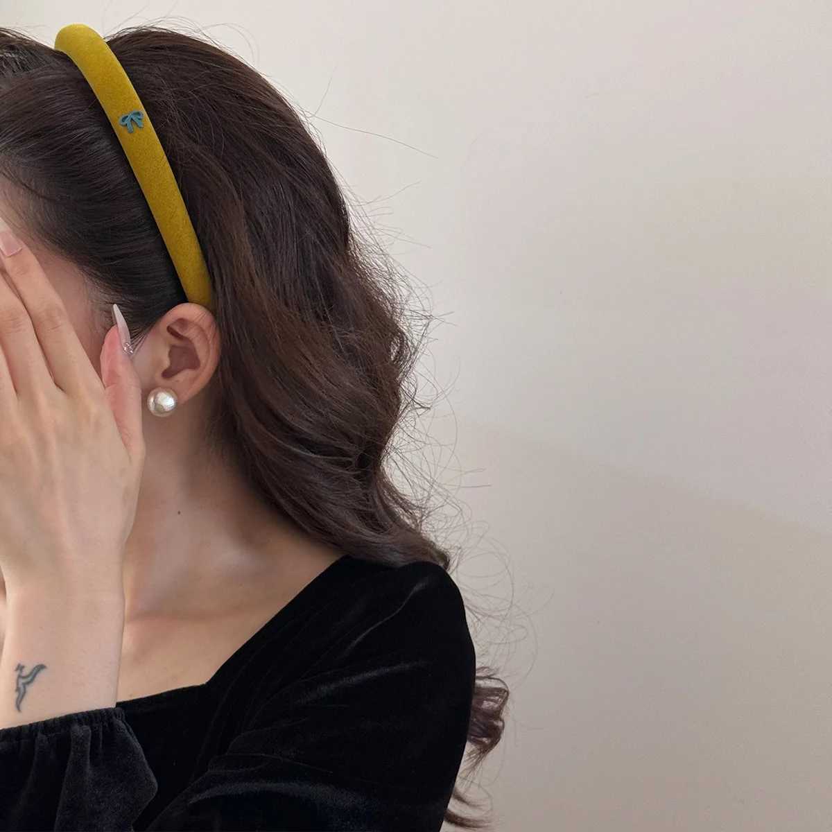 Autumn Headband 2025 New For women girl hair band vintage Hoops new in kpop sweets hoop makeup korean washing leading fashion D260326