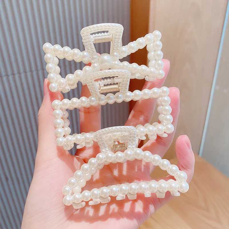 Pearl Claw Clips Crab Geometric Hairpins For Women Girl Korean Bow Hollow Hair Accessories Bath Clip Headwear Barrettes H260326