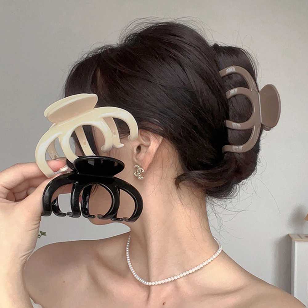 Women Fashion Large Hair Claw Clip Korean Simple Acrylic Hairgrips Shark Hairpins Clamp Matte For Girl Ponytail Hair Accessories H260326