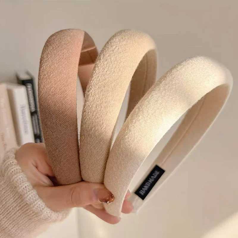 Wild Solid Color Sponge Headband for Women Fashion Girl Wash Face Wide Edge Simple Hair Band D260326