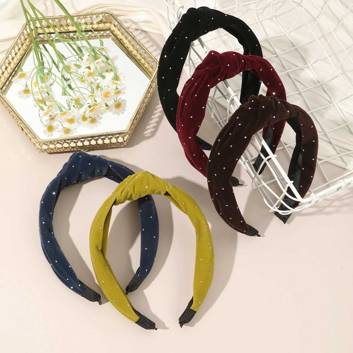 AWAYTR Fashion Headband For Women Wide Side Warm Golden Velvet Hairband Center Knot Headwear Autumn Winter Hair Accessories D260326