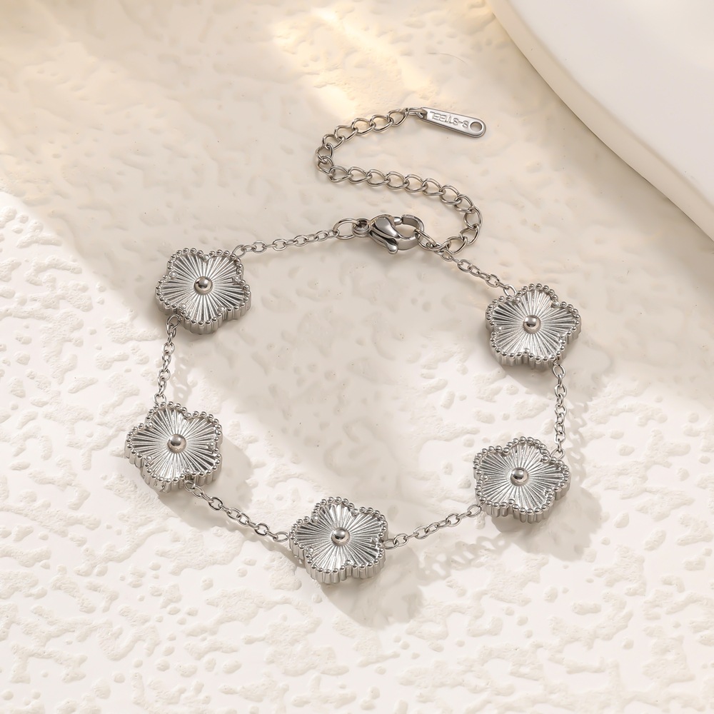 3pcs/set Designer Jewelry Set Five-petal Flower Clover Earrings Necklace Ring Bracelet Stainless Steel set for Woman Accessories Party Jewelry