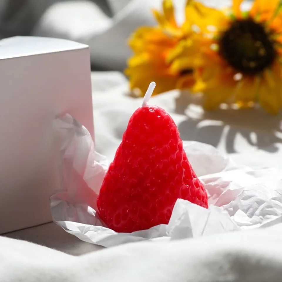 5pcs Strawberries Candles GiftsAromatherapy Candle for Wedding ReceptionsBirthday PartiesHoliday Celebration Supplies H260326