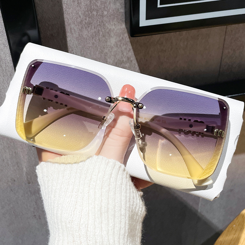 2026 New Fashionable Edge Cutting Sunglasses Half Frame High Quality Trendy Simple Sunglasses Women's Fine Glitter