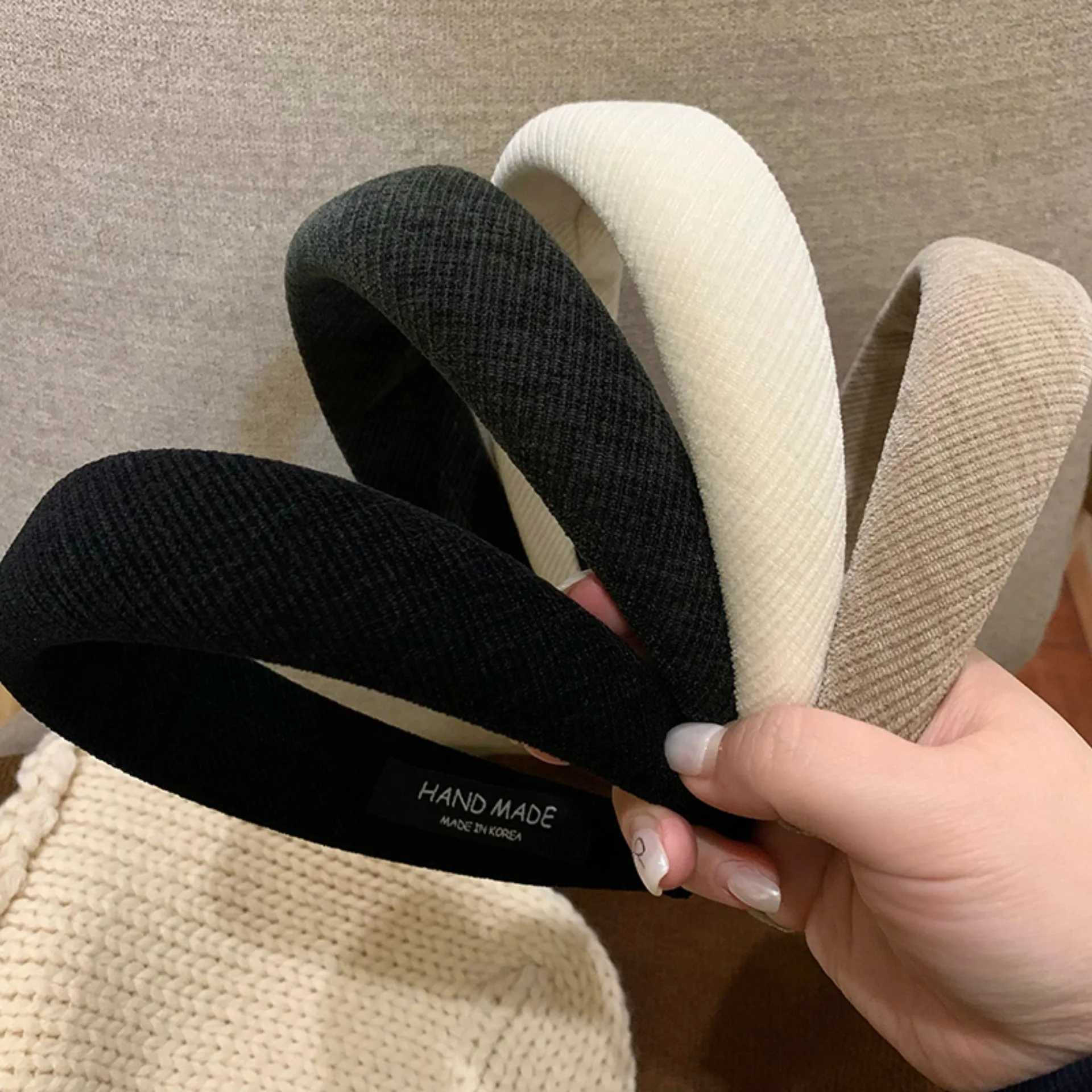 Retro Wide Padded Headband New Korean Soft Corduroy Chenille Hairband for Women Face-framing High Crown Hair Hoop Solid Headwrap D260326