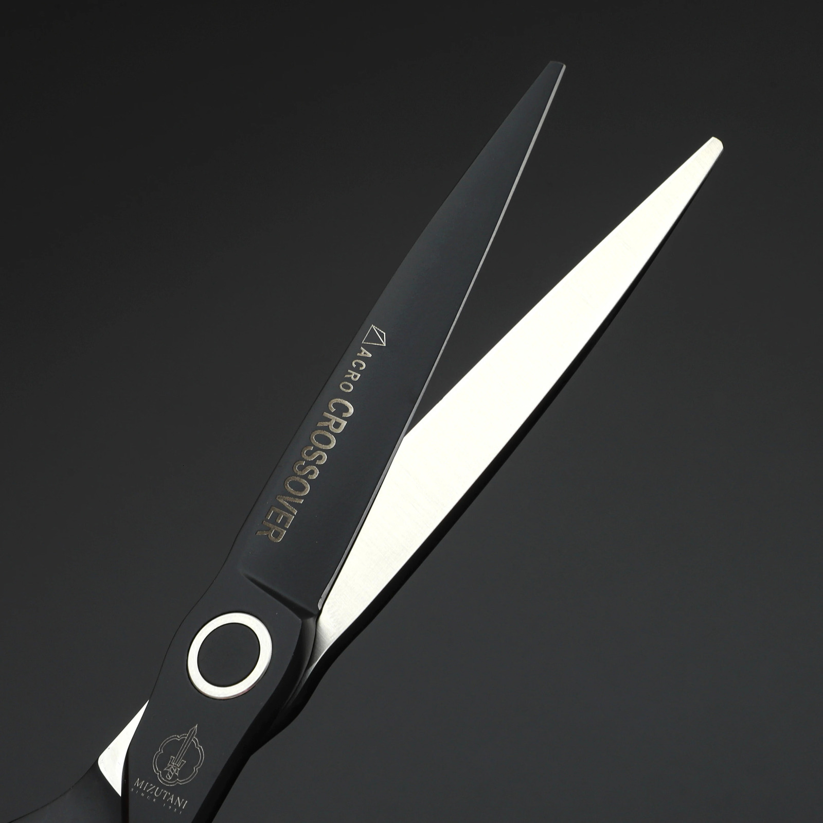 barber Scissors professional hairdressing scissors 60/65/70-inch VG10 material Hair cutting machine Hair cutting scissors 260408