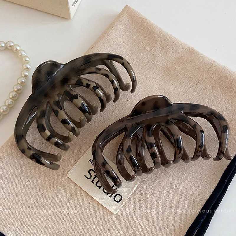 Elegant Leopard Print Large Pumpkin Hair Claw For Women Long Hair Holder Claw Clip Sweet Hair Clip Fashion Hair Accessories H260326
