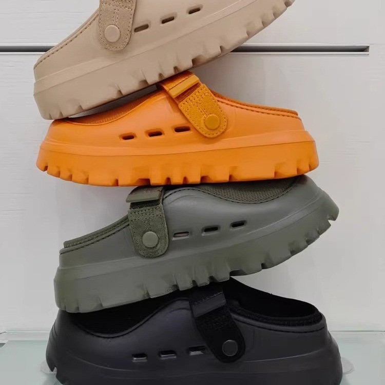 2026 new thick soled height increasing casual sandals breathable and lightweight outdoor fashionable beach shoes for women and men