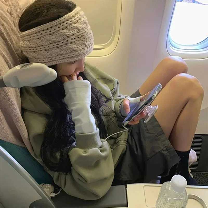 Korean INS Bow Shaped Twists Knitting Hair Band Winter Keep Warm Windproof Hair Hoop Headwrap Fashion Sweet Girls Streetwear D260326