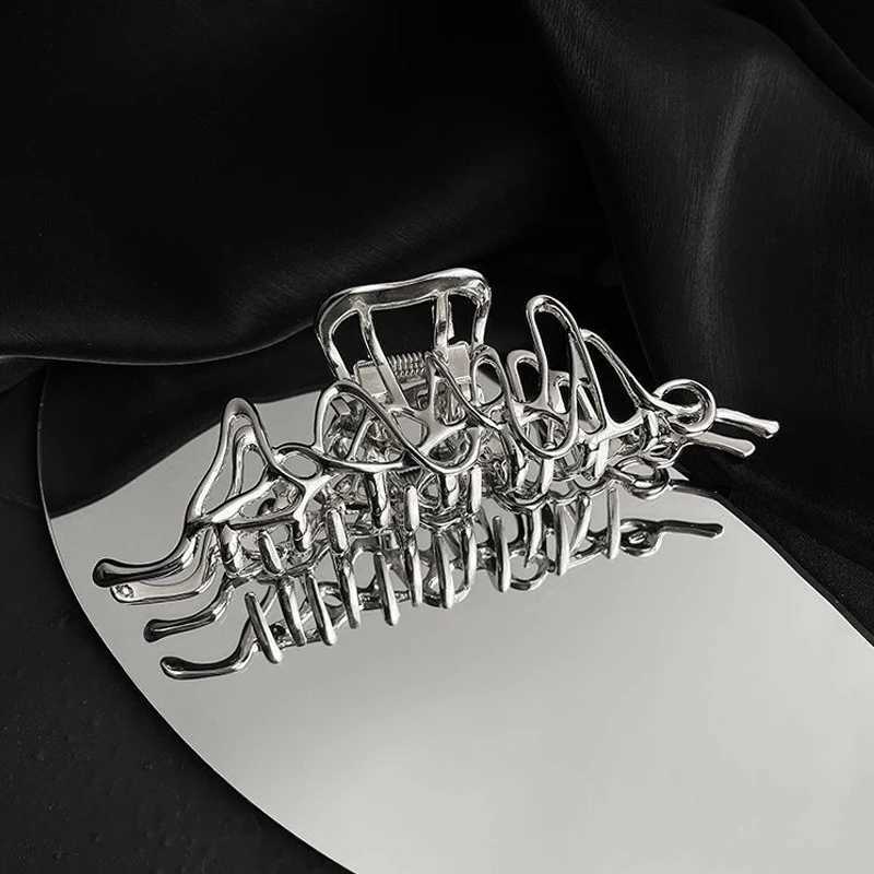 Large Metal Hair Claw Clip Irregular Hairpins Punk Style Hair Claws Barrettes Women Vintage Jaw Clips Hair Accessories H260326