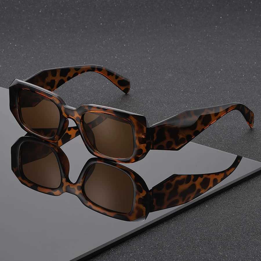 Mens Casual Rectangular Sunglasses Pure Color Versatile Fashionable Daily Wear Suitable for Parties Music Festivals Beach Vacat D260326