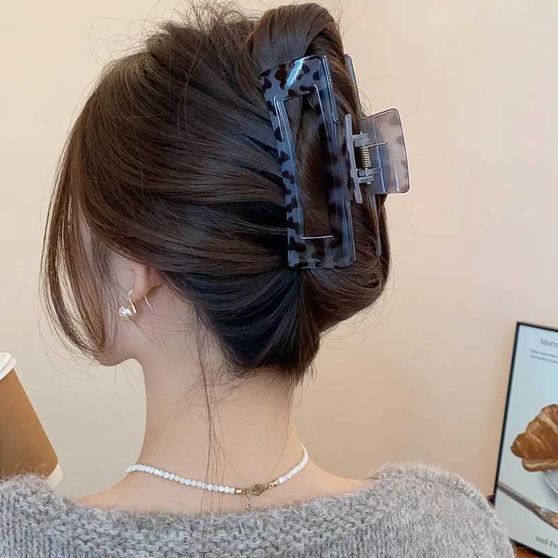 Leopard Print Large Square Hollowed Acrylic Crab Hair Clip Back Head Updo Temperament Simple Shark Clip New Vintage Accessories H260326