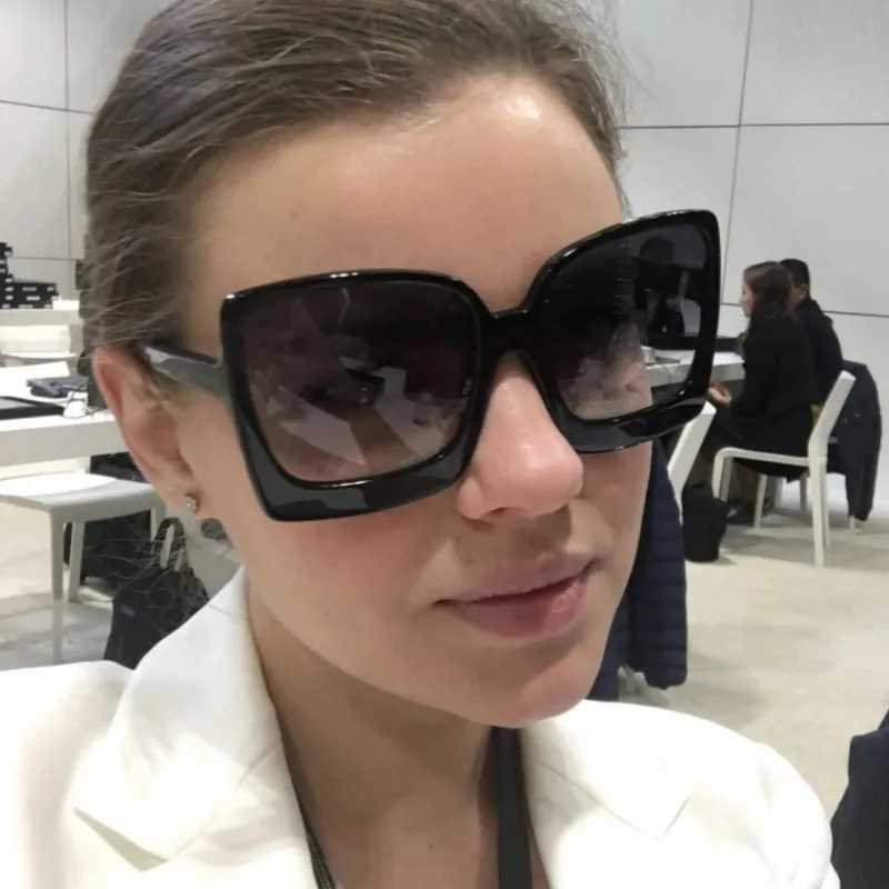 Big Frame Fashion Oversized Sunglasses Women Oversized Plastic Female Gradient Sun Glasses gafas de sol UV400 Eyewear D260326