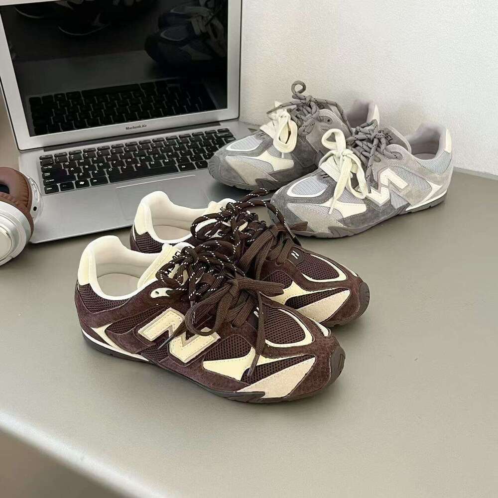Ultra-Light Soft Sole Sports For Women, Hot-Selling 2025 New Casual Height-Increasing Women's Shoes, Thick-Soled De Xun Forrest Gump Shoes