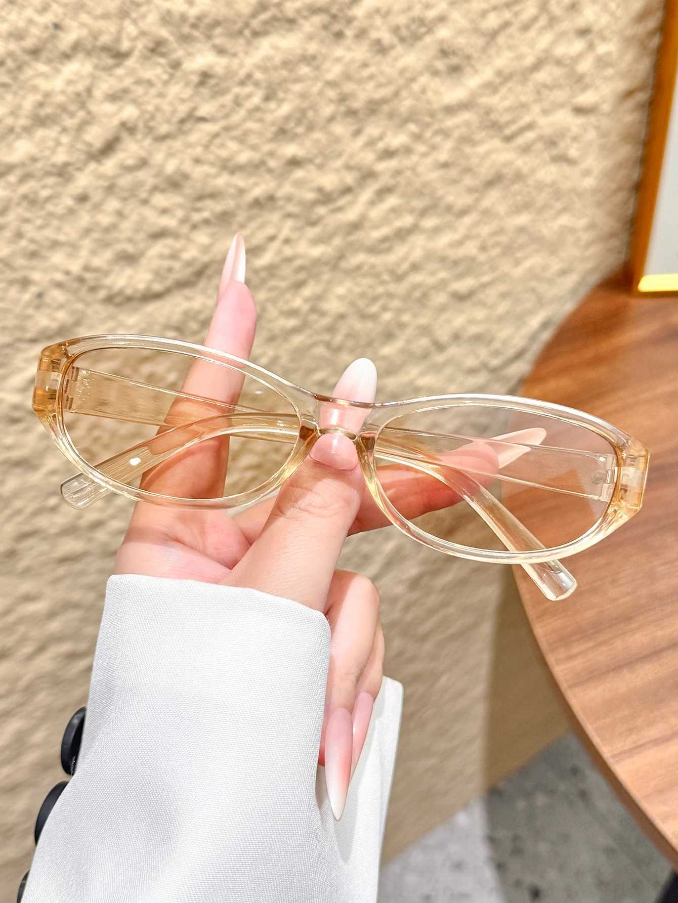 1Pc Retro Fashion Cat-Eye Narrow Frame Sunglasses Classic Versatile Basic Item Sunglasses for Daily Outings Vacation Outfits Dri D260326