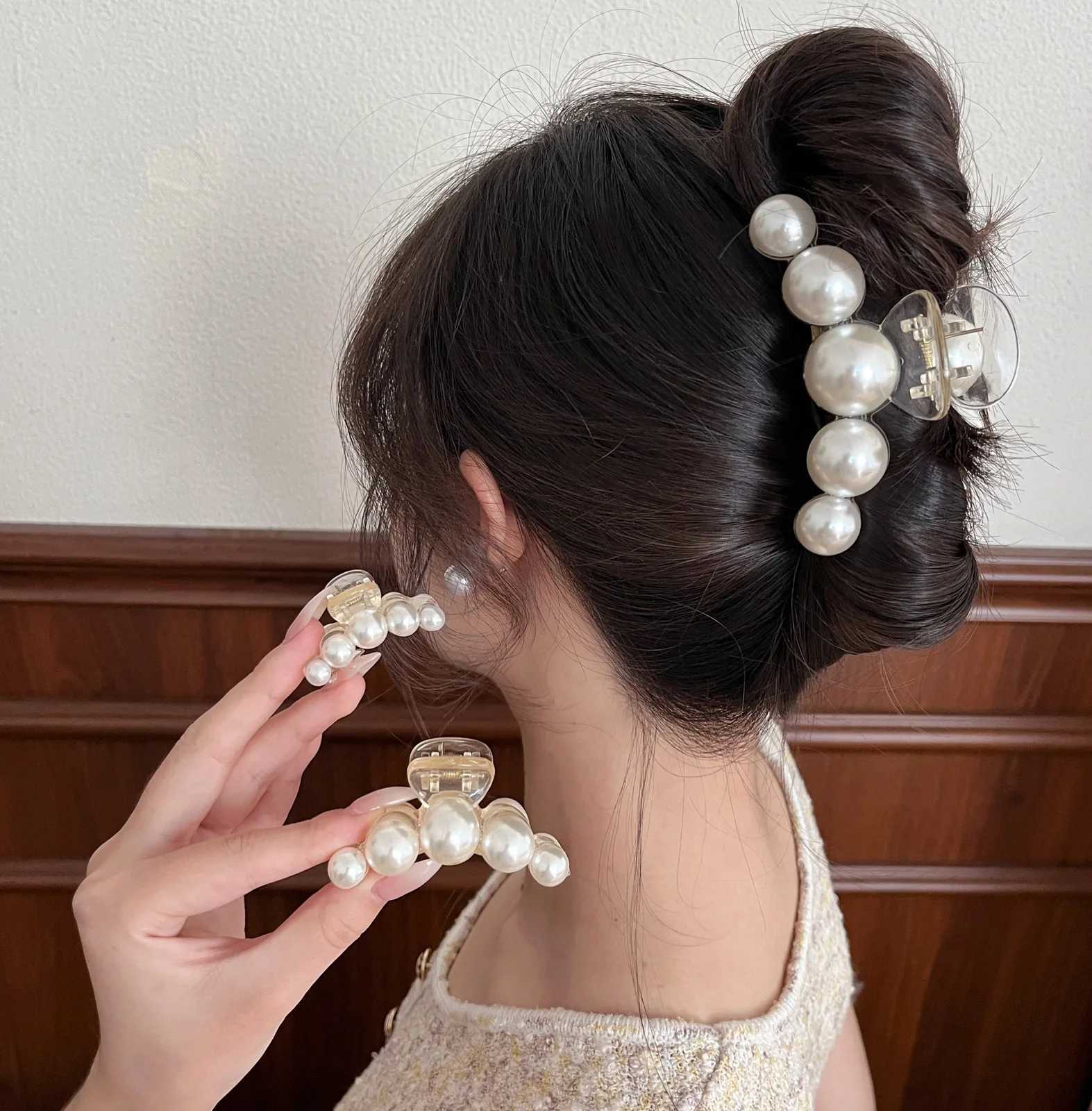 Simple Temperament Pearl Hair Clip for Woman Korean Style Shark Clip Fashion Girls Ponytail Clip H260326