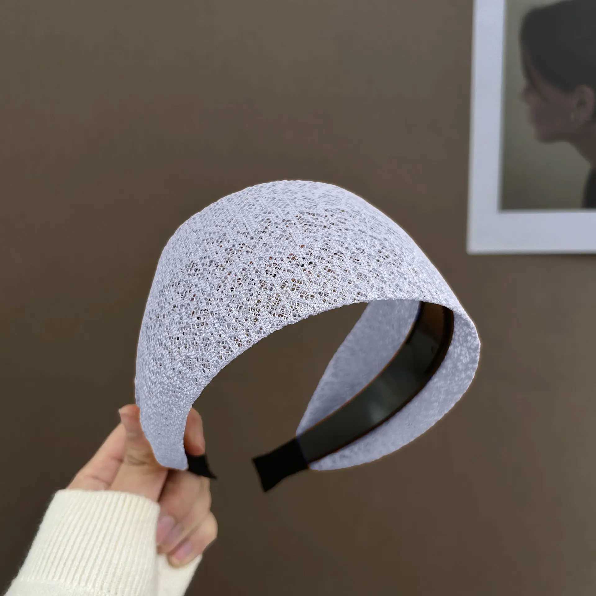 Korean Fabric Wide-edged Headband with Toothed Anti-slip Hairband Covering White Hair Cover Fashion Womens Hair Accessories D260326