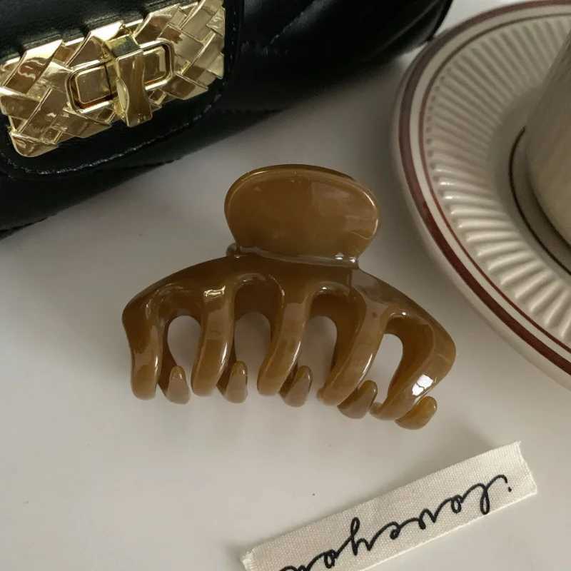 Fashion Women Hair Claw Elegant Colorful Solid Color Claw Clip Girls Hair Barrettes 7cm Hair Clips Hair Accessories 2022 New H260326