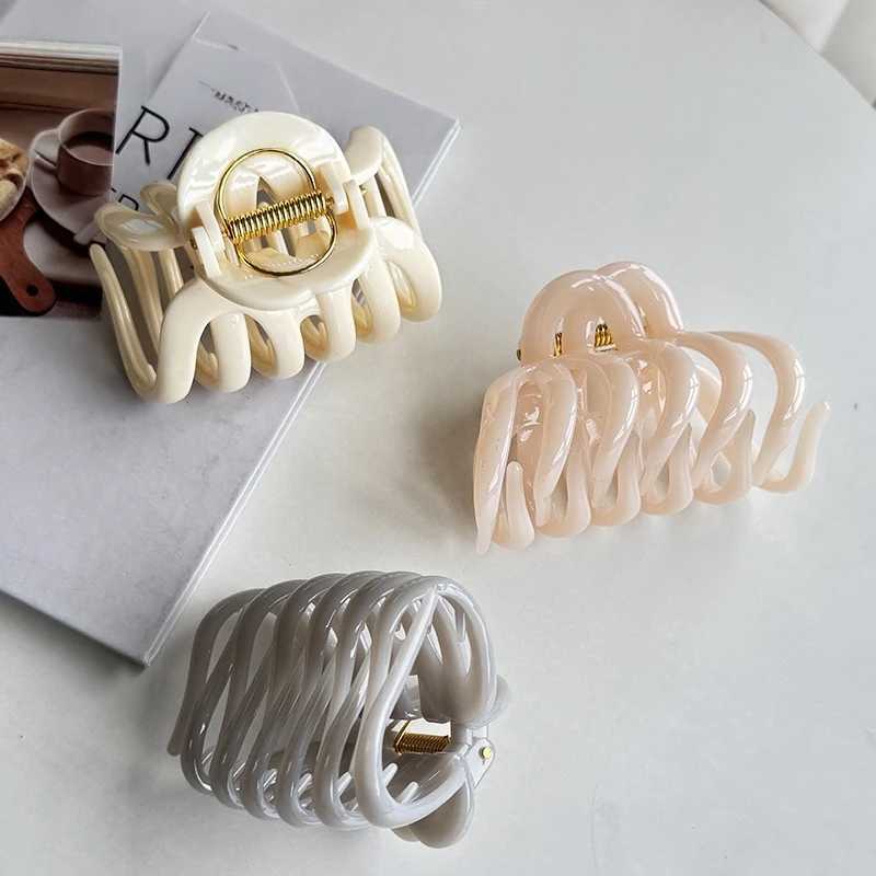 French Large Hollow Out Hair Claw Clips Crab Clamps Women Girls Ponytail Big Acrylic Hair Barrettes Hairpin Hair Accessories Fas H260326
