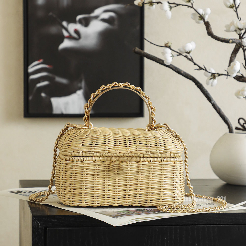 Designer Bag Elegant Quilted Wicker Shopper Tote Woven Shoulder Bag double chain strap for Women Work Travel Office Shopping Daywear Handbag