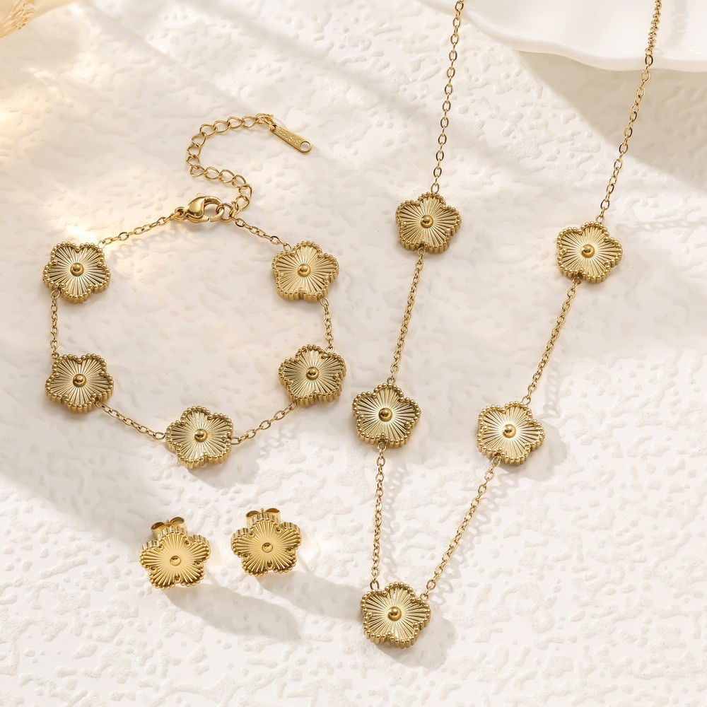 3pcs/set Designer Jewelry Set Five-petal Flower Clover Earrings Necklace Ring Bracelet Stainless Steel set for Woman Accessories Party Jewelry