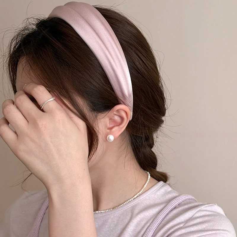 New Korean Style Satin Headbands Solid Color 4cm Wide Hairbands Ladies Non-slip High Cranium Hair Hoops Fashion Hair Accessories D260326