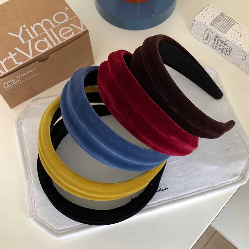 Winter Flannel Headband Non Slip Hair Accessories for Women Fashion Embossed Design Hair Hoops Headbands for Women D260326