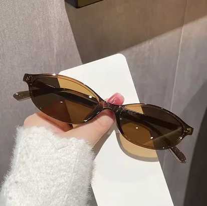 New Retro Oval Frame Sunglasses Fashion Personalized Trendy Small Frame Sunglasses Punk Cat Eyes Sunshade Sun Protection Glasses D260326