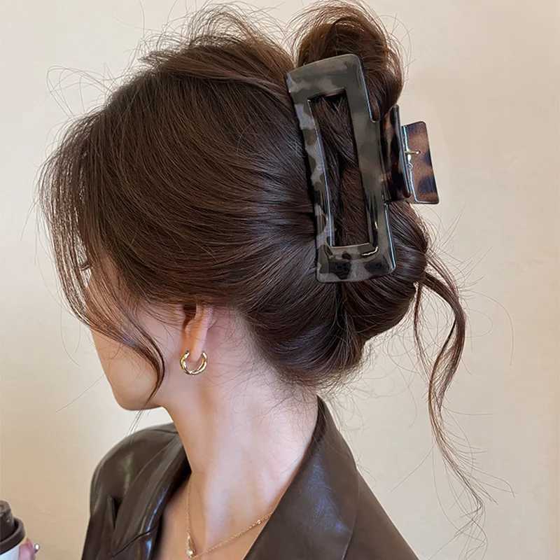 Leopard Print Large Square Hollowed Acrylic Crab Hair Clip Back Head Updo Temperament Simple Shark Clip New Vintage Accessories H260326