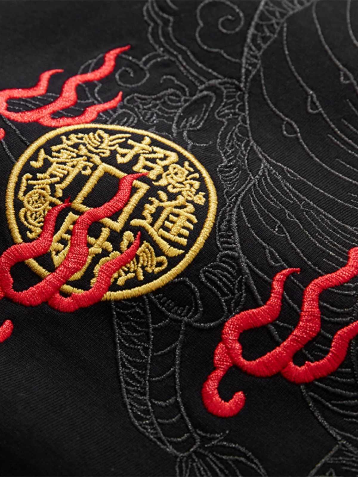 Hip Hop Embroidery T Shirt Men Dragon Vintage T Shirt Men Streetwear Cool Tees Shirt Cotton Short Sleeve Fashion Chinese Male C260326