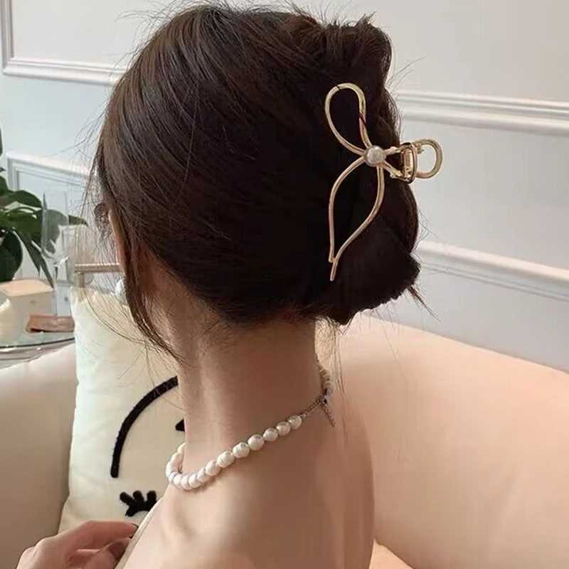New Exquisite Imitation Pearl Hair Claw Clip Trendy Metal Bow hair Crabs Hairpins Barrettes for Women Hair Accessories Headwear H260326