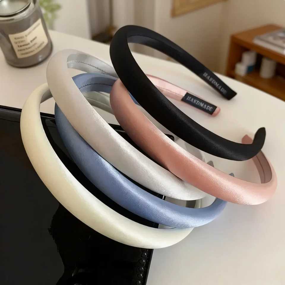 Fashionable and Elegant Solid Color Satin Headband for Girls Vintage Elastic Headband Thickened Headband Hairband Korean Hair Accessory for Women D260