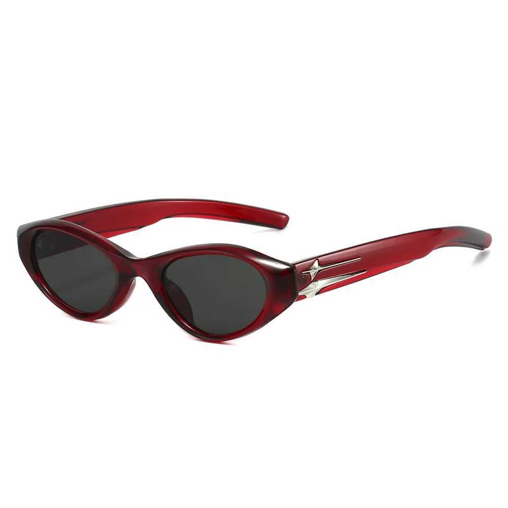 Trendy Retro Black Cat-Eye Sunglasses Silver Star Detail Luxury INS Vibe Perfect for Stunning Street Snaps D260326