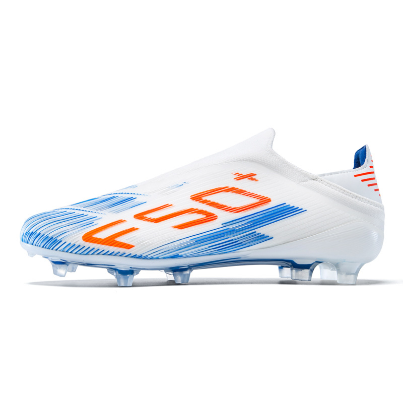2026 New Fashion American Football Shoes Training Long nail Broken nail Outdoor Running Non-slip Sports Shoes For Student