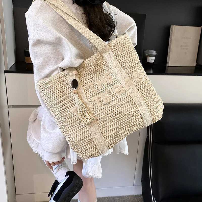 French Style Large Capacity Straw Woven 2026 Designer Luxury For Women New Beach Vacation Shoulder Brand Casual Commuting Tote Bag Pur - view 6