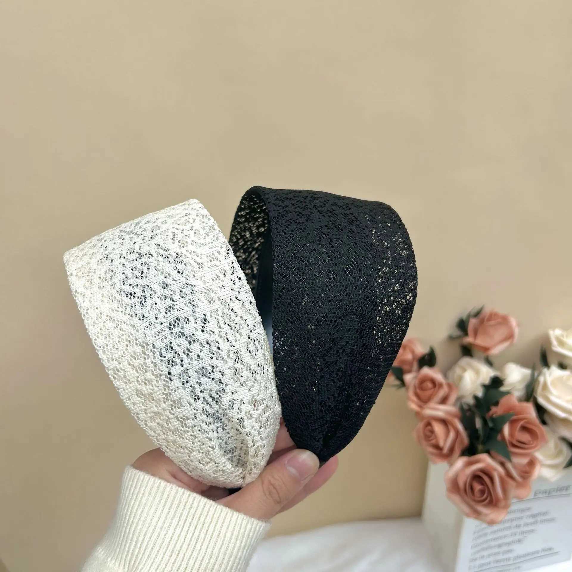 Korean Fabric Wide-edged Headband with Toothed Anti-slip Hairband Covering White Hair Cover Fashion Womens Hair Accessories D260326