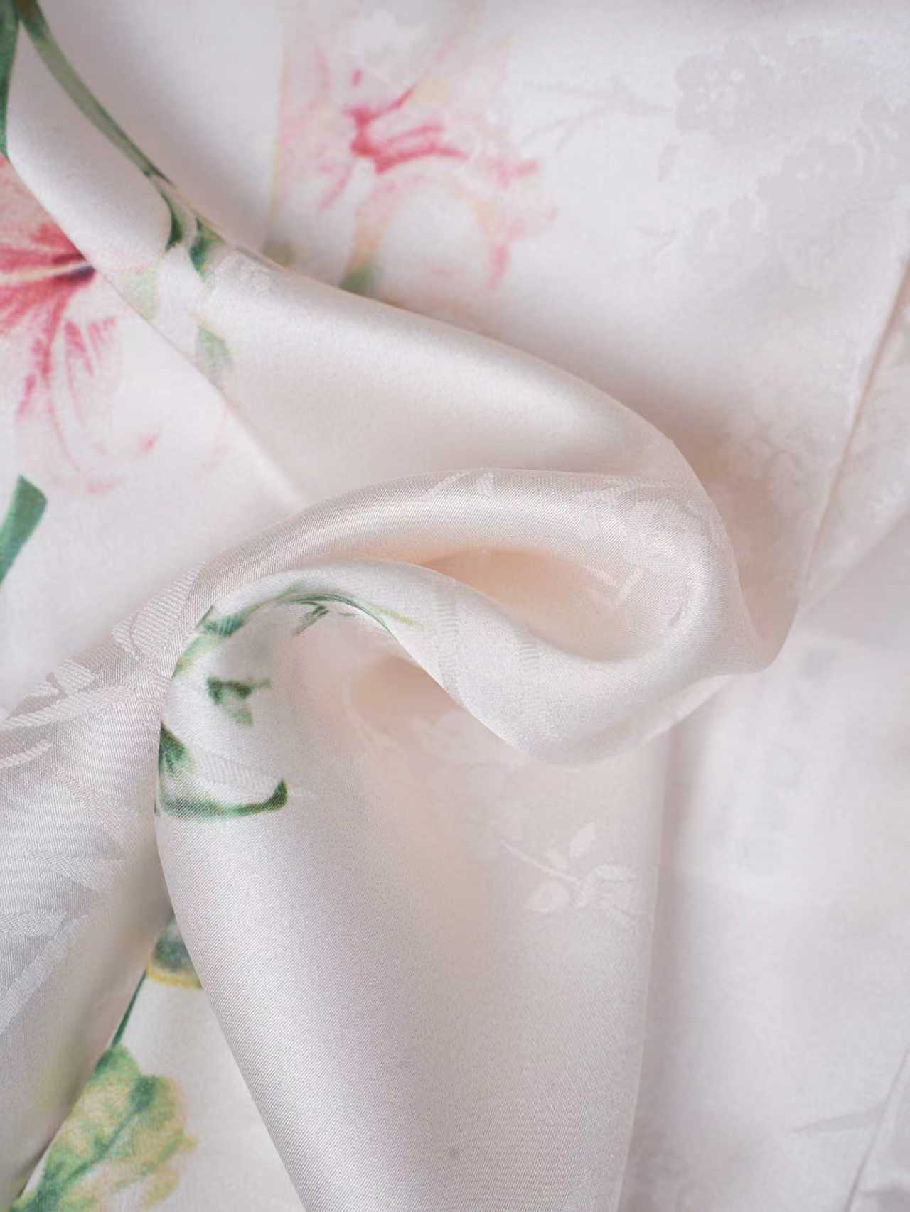 Elegantly Designed Female Pyjama Ensemble Breathable Material with Flowing Silhouette and Stylish Floral Design
